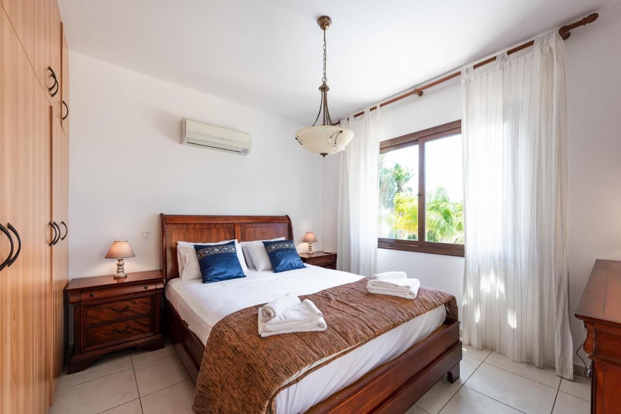 Sea Front Costa Blu By Ezoria Villas Ayia Napa Eksteriør billede