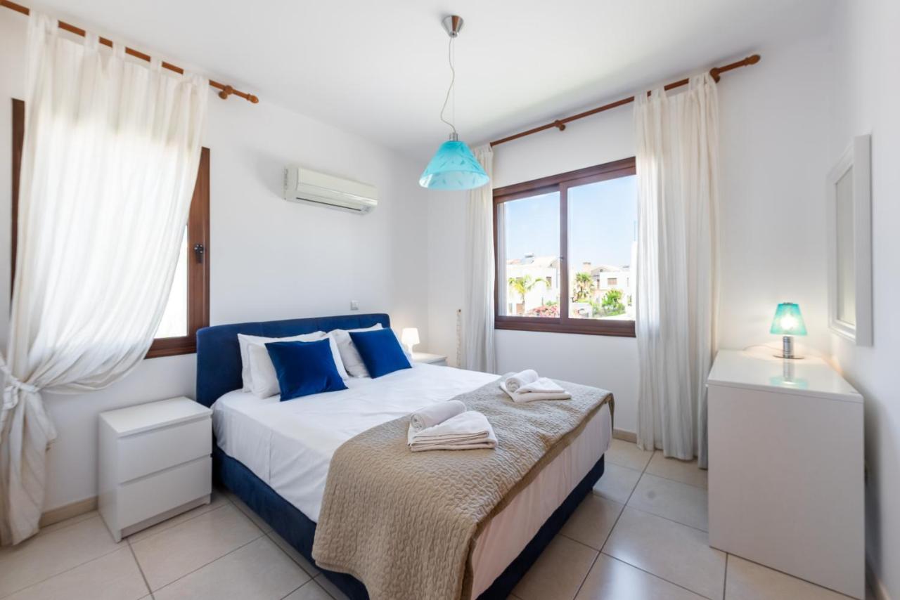 Sea Front Costa Blu By Ezoria Villas Ayia Napa Eksteriør billede